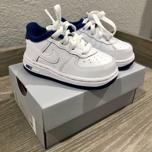 Toddler Nike Air Force 1, Size 5C